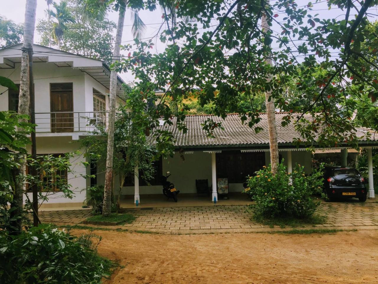 Summer Ridge - Homestay Ratnapura Exterior photo